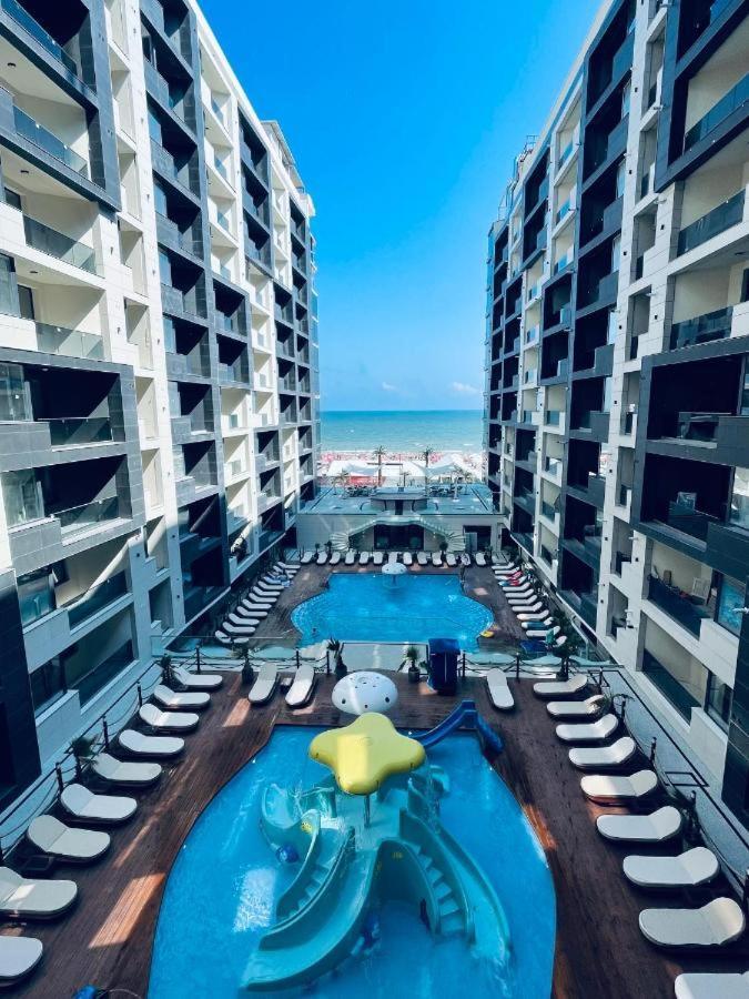 Apartament La Mare Navodari Bagian luar foto